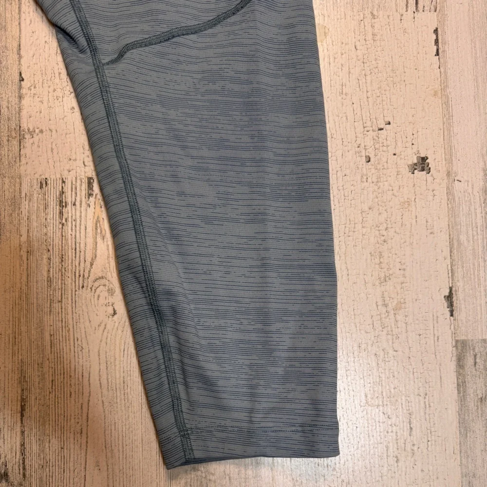 Outdoor Voices Tech Sweat 3/4 Leggings Slate Blue XL
